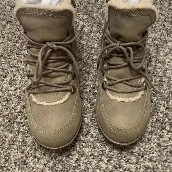 JellyPop Wedge Boots for Girls Size 5M New without box - Picture 1 of 4